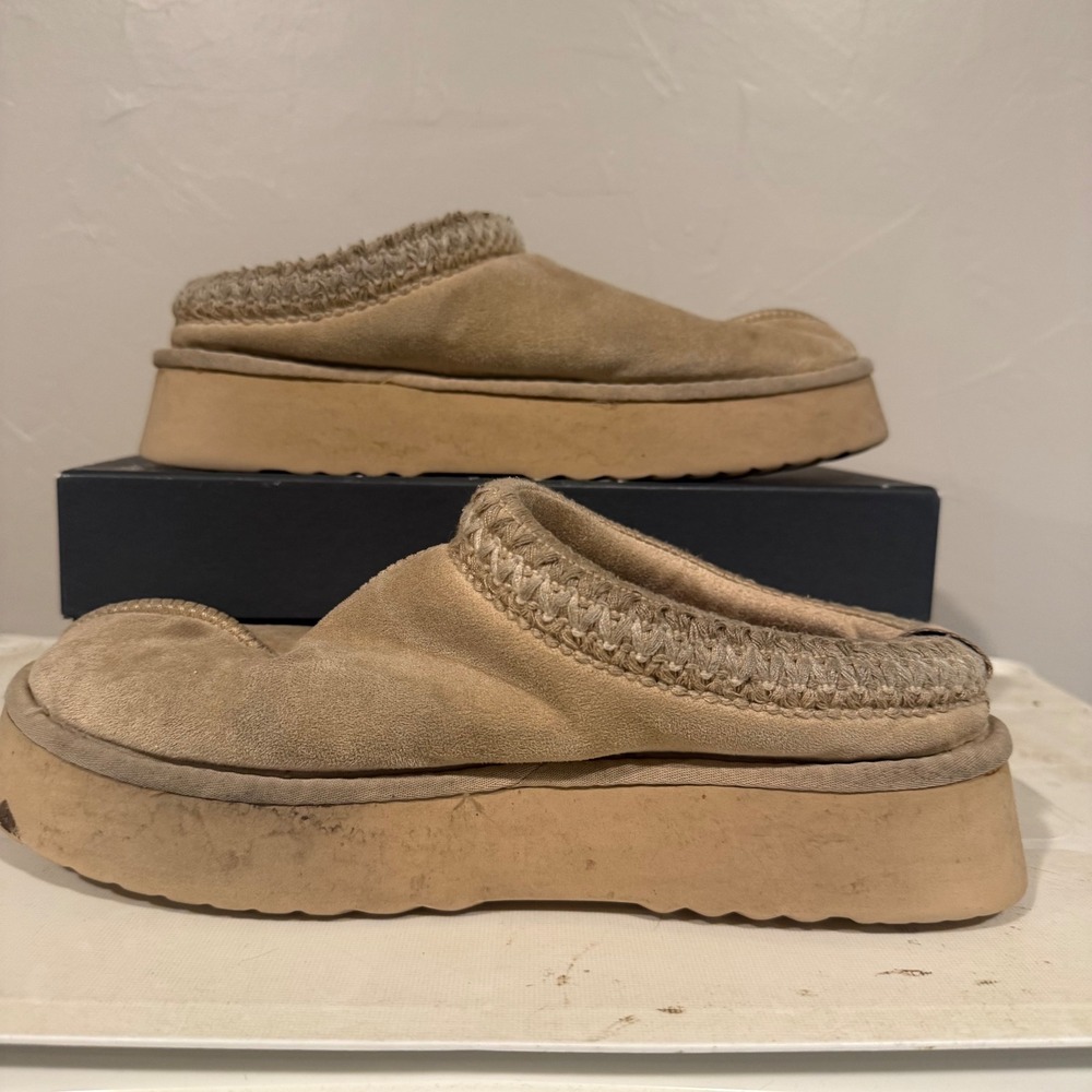 Altar'd state Platform Suede Slippers Womens Tan Beige Fair Boho Mules